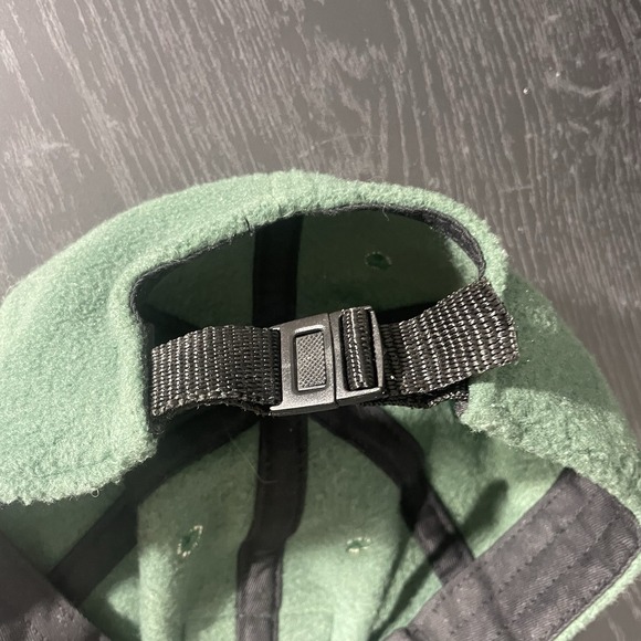 Vintage 90s Tommy Hilfiger Green Fleece Strap Back Hat - Picture 8 of 9